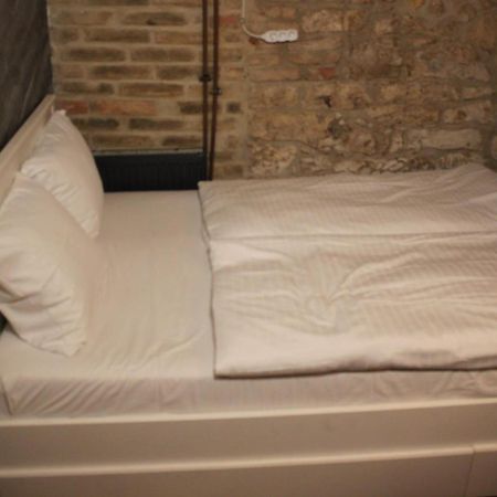 Alba Hostel Prague Extérieur photo