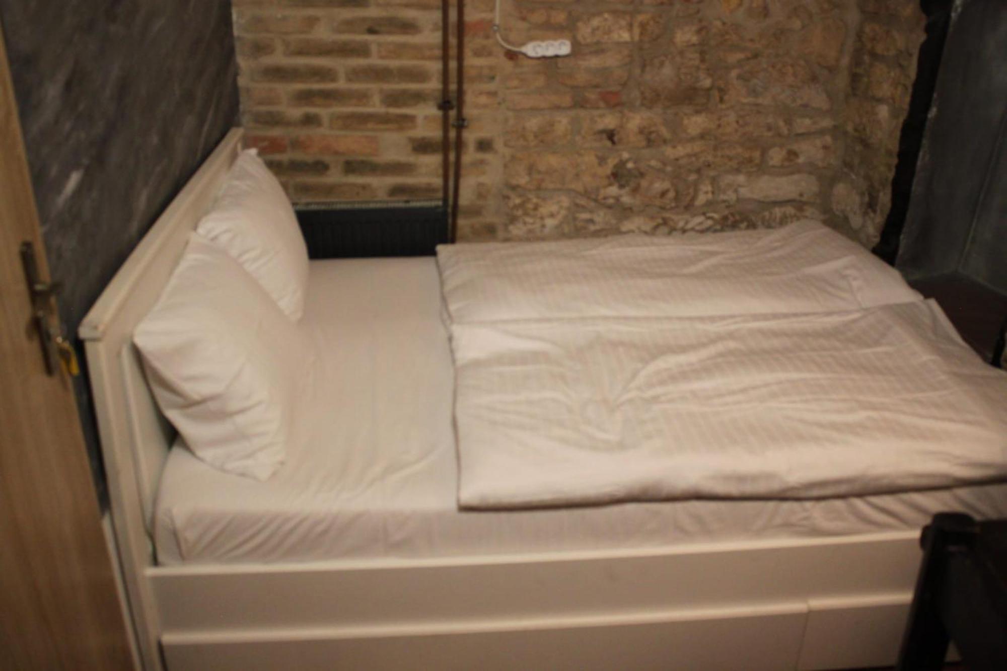 Alba Hostel Prague Extérieur photo