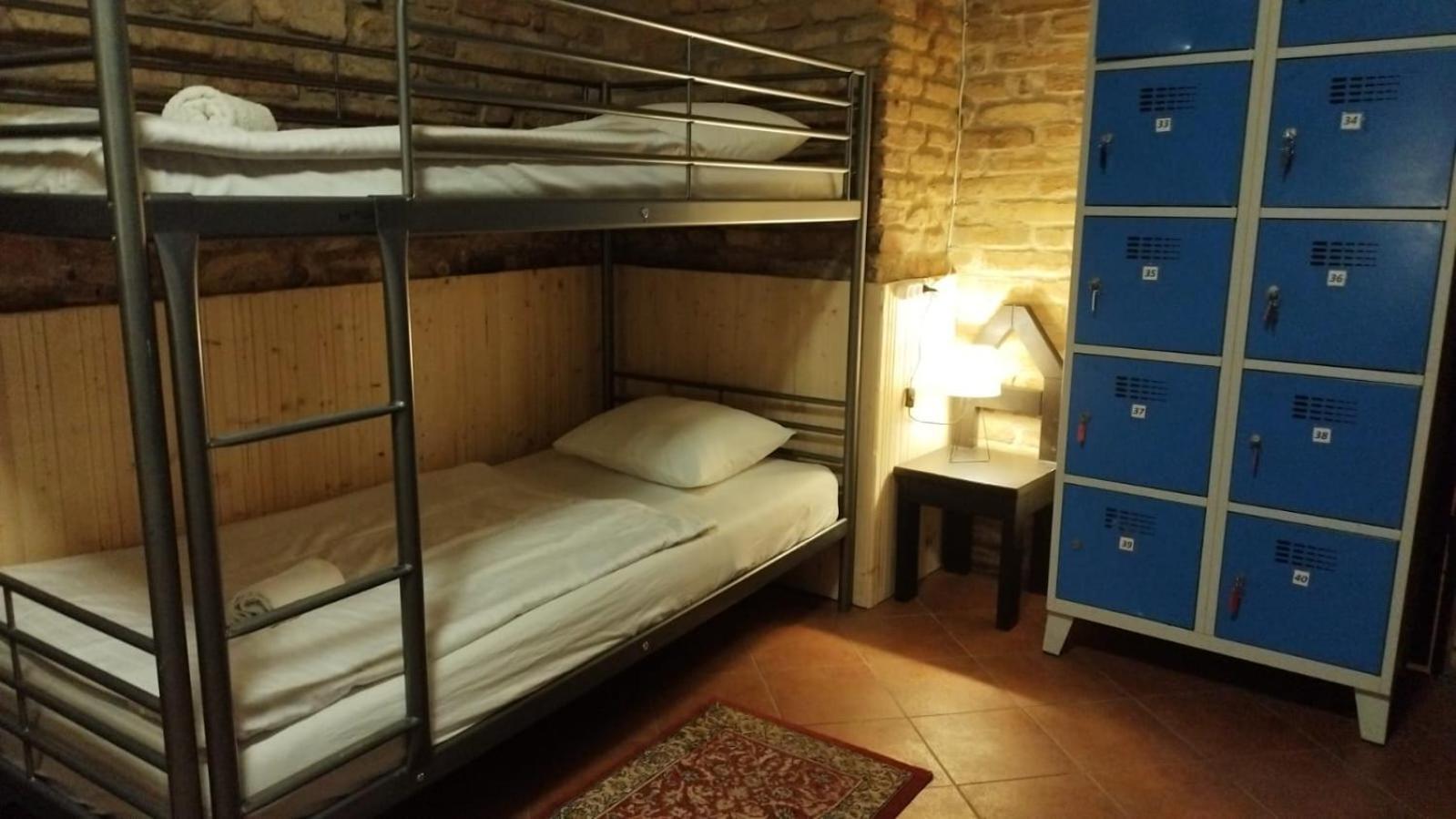 Alba Hostel Prague Extérieur photo