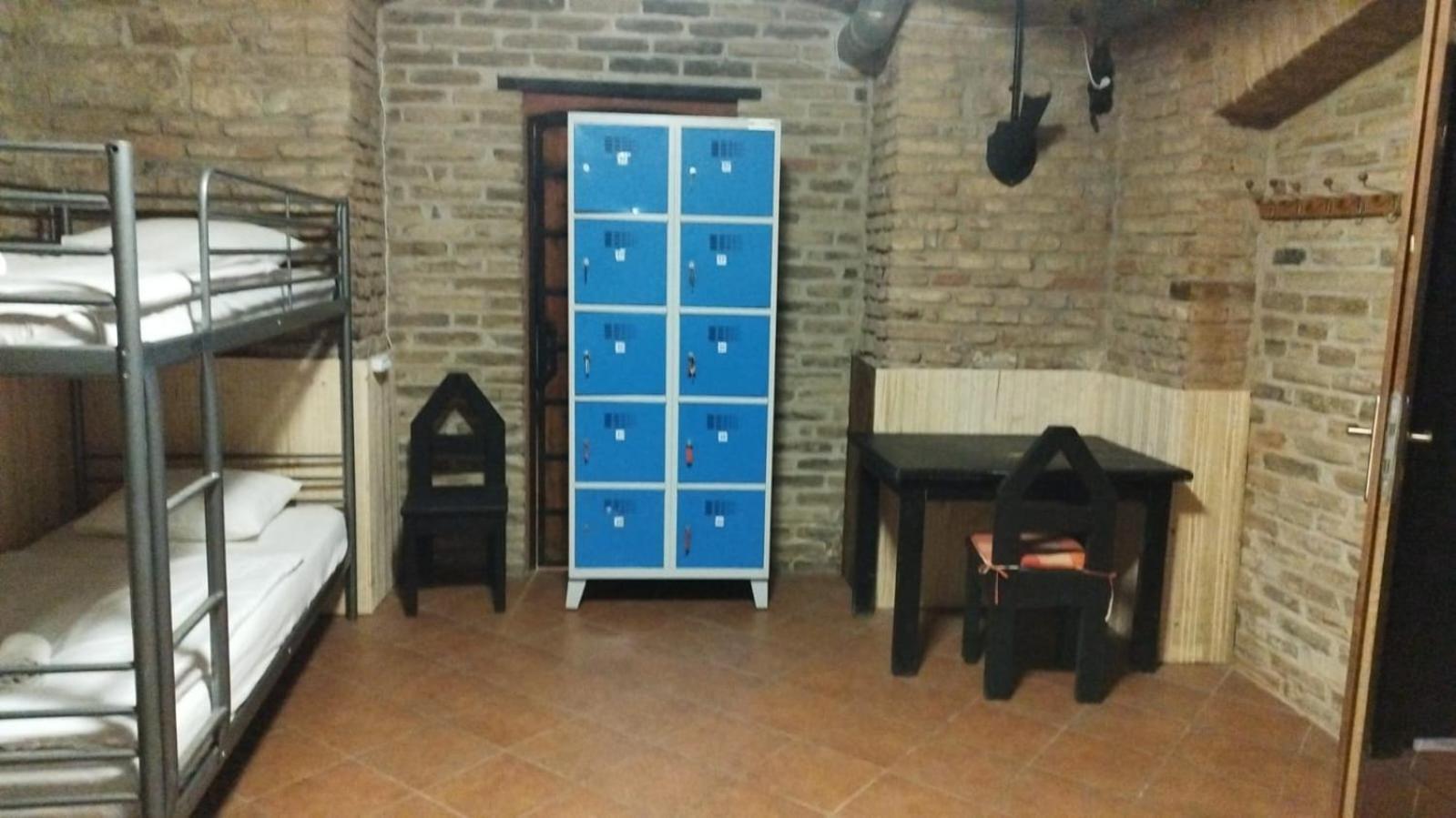 Alba Hostel Prague Extérieur photo